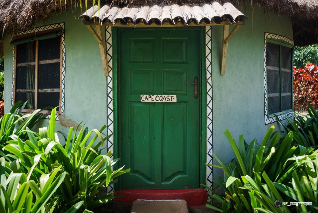 The Akwidaa Inn Extérieur photo